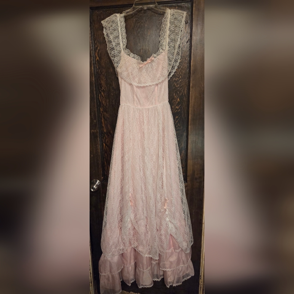 Vntg 70s Roberta Elegant Pink Lace Maxi Dress Southern Belle, Prairie